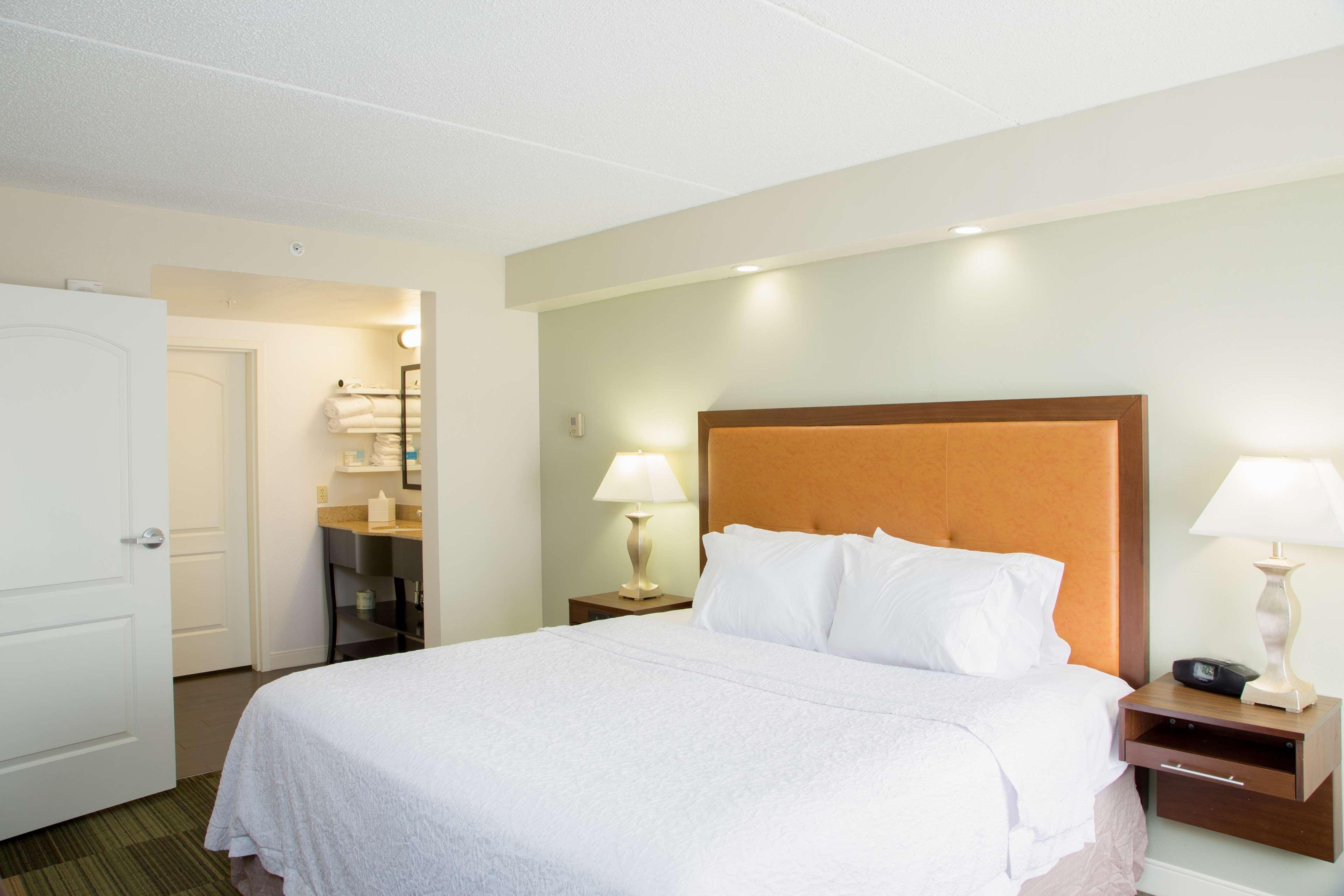 Hampton Inn & Suites Albany-Downtown Dış mekan fotoğraf