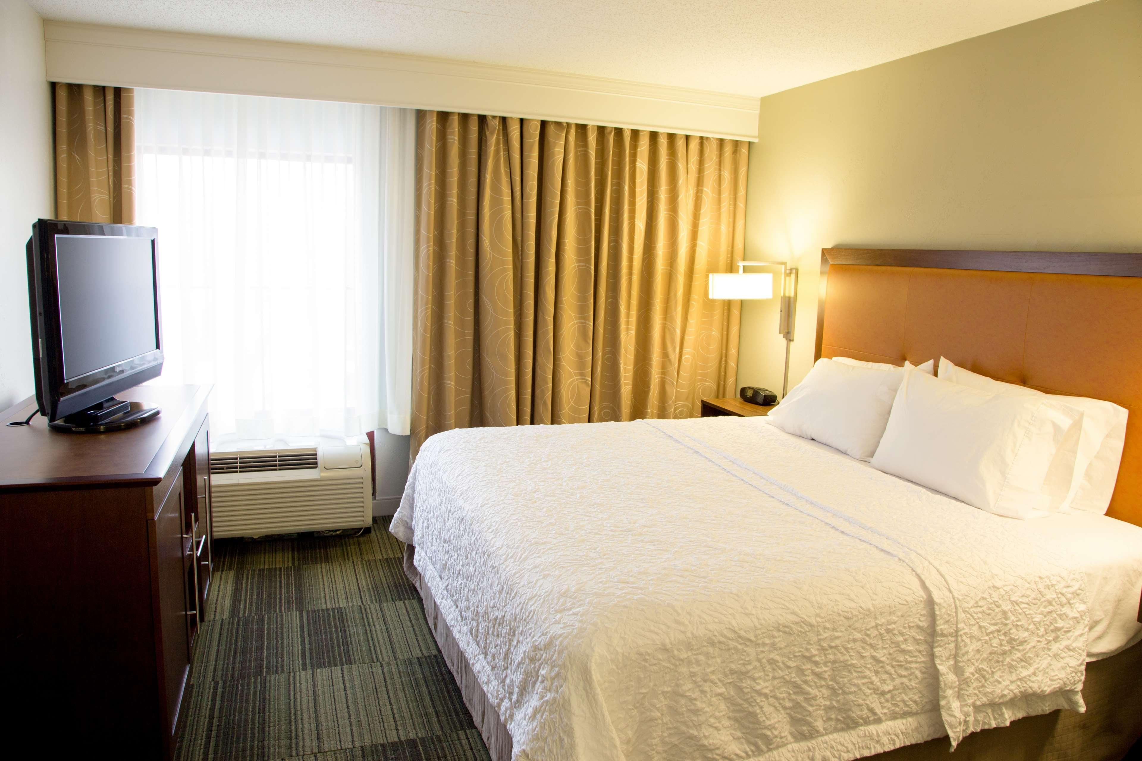 Hampton Inn & Suites Albany-Downtown Dış mekan fotoğraf