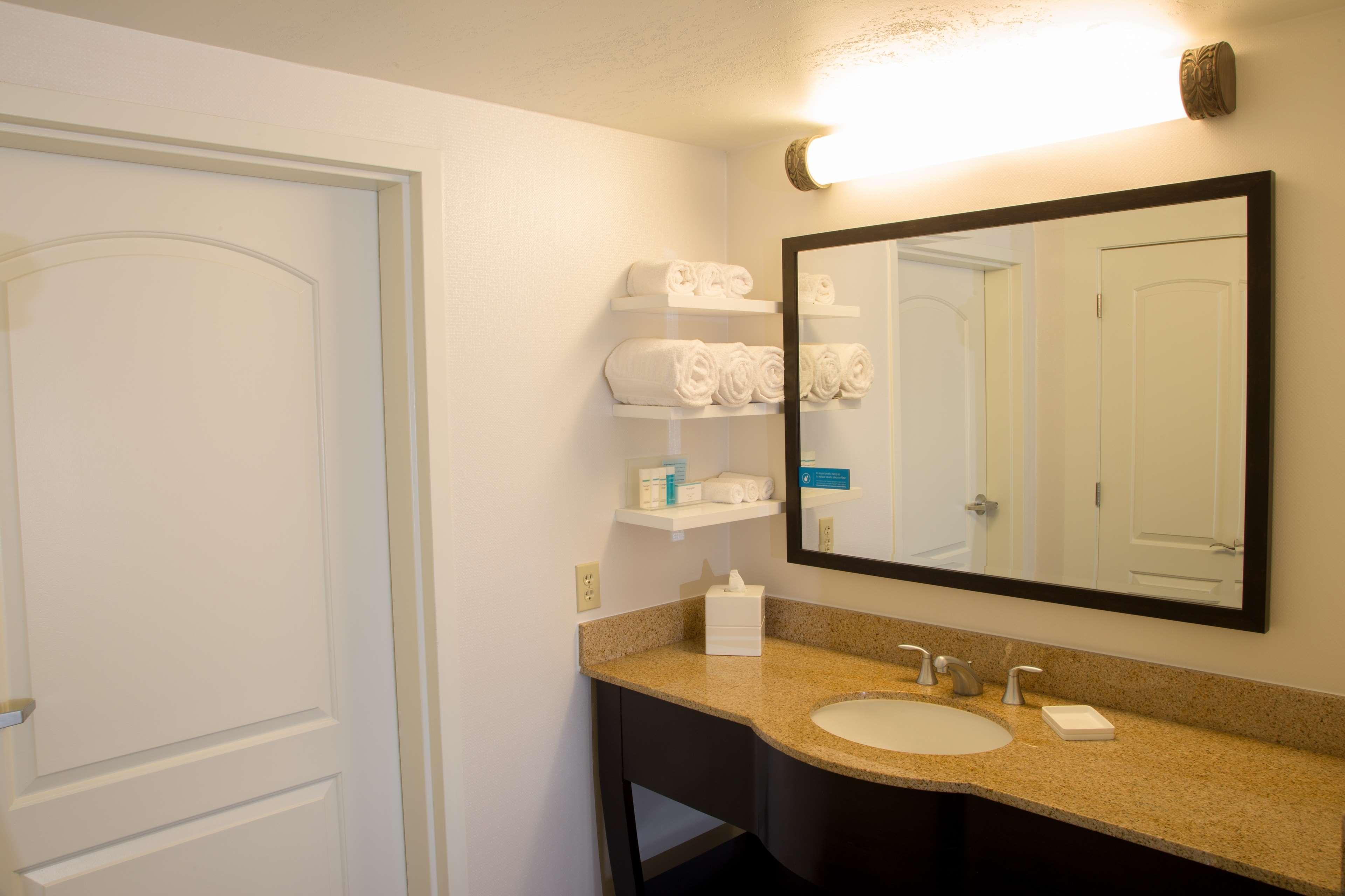 Hampton Inn & Suites Albany-Downtown Dış mekan fotoğraf