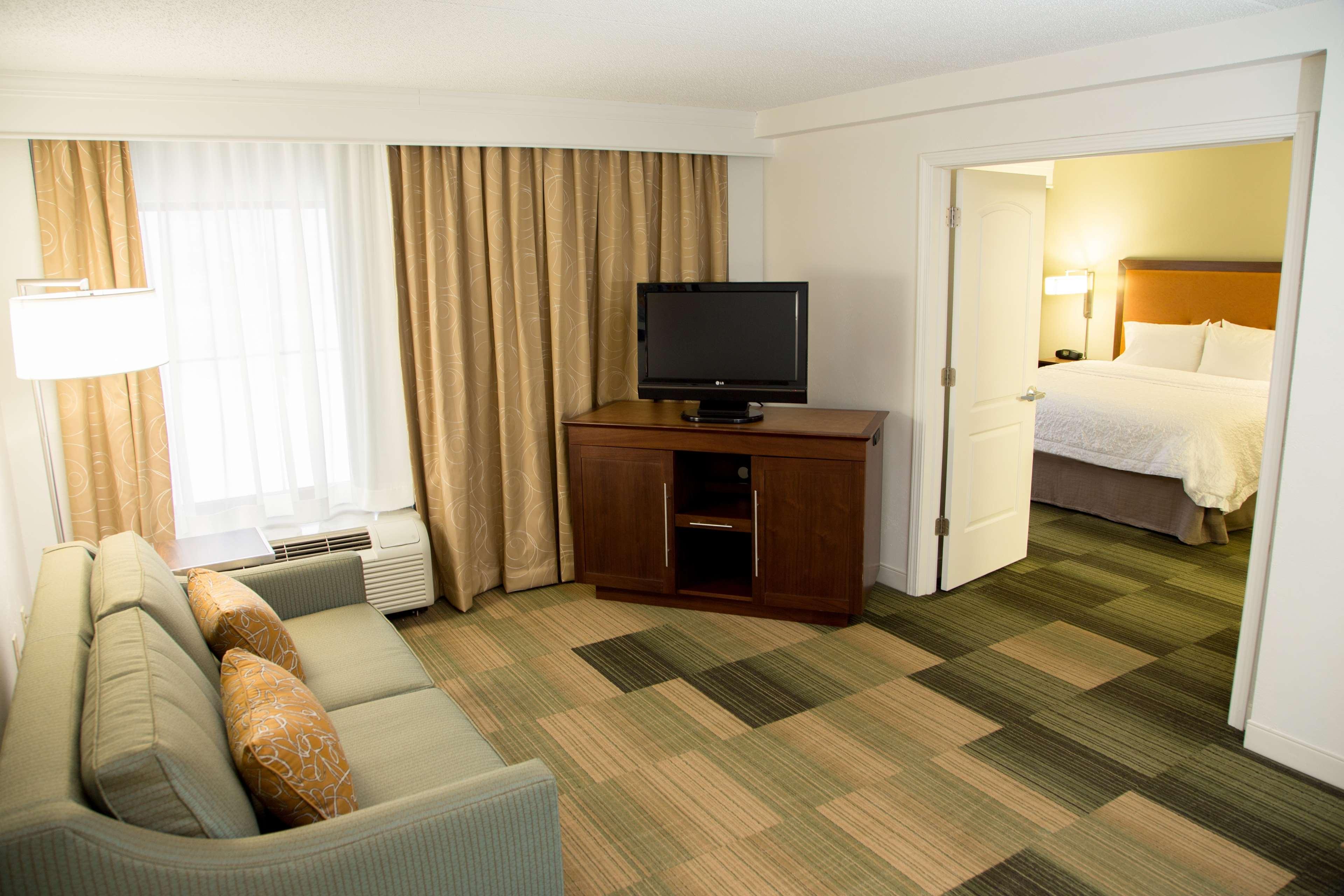 Hampton Inn & Suites Albany-Downtown Dış mekan fotoğraf