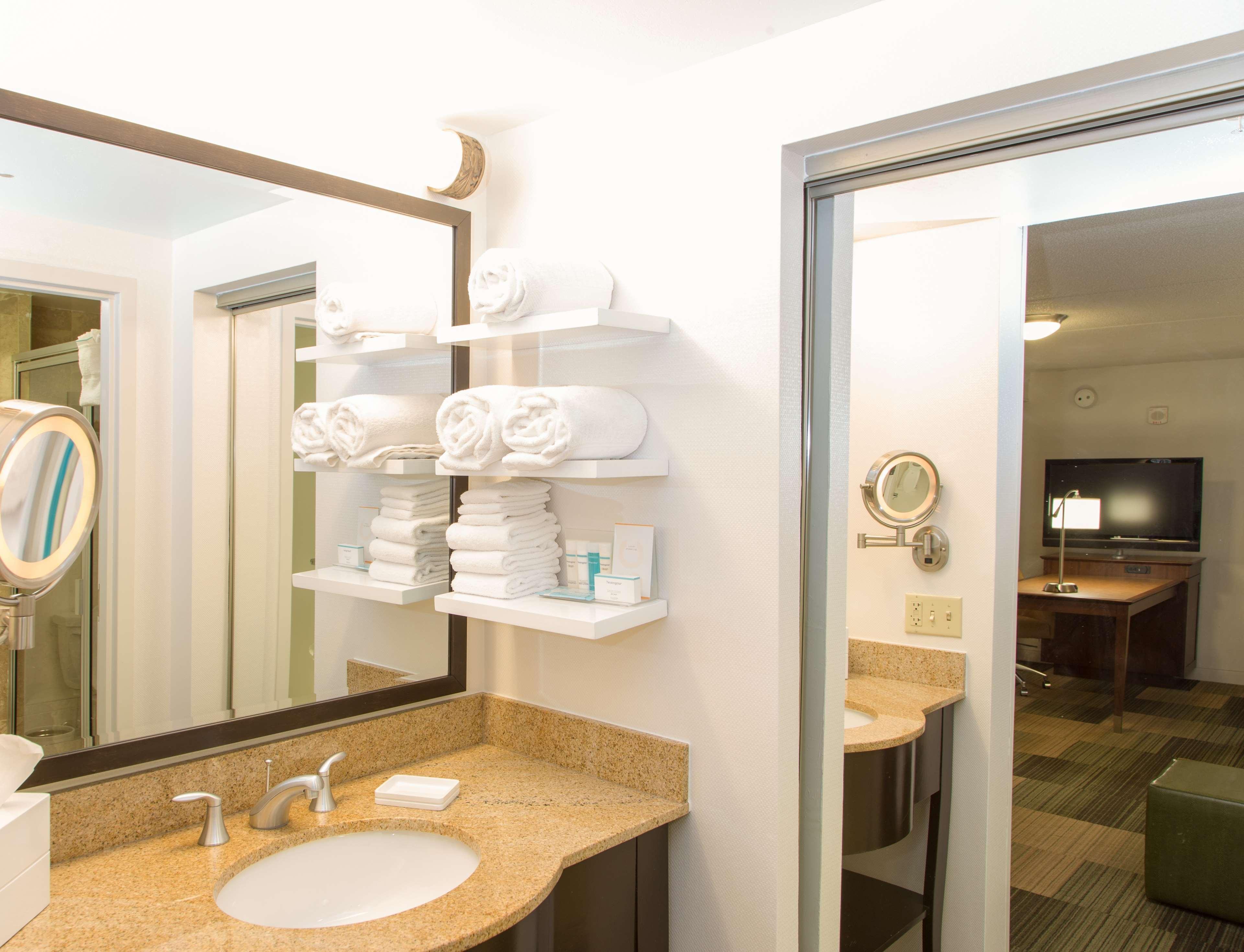 Hampton Inn & Suites Albany-Downtown Dış mekan fotoğraf