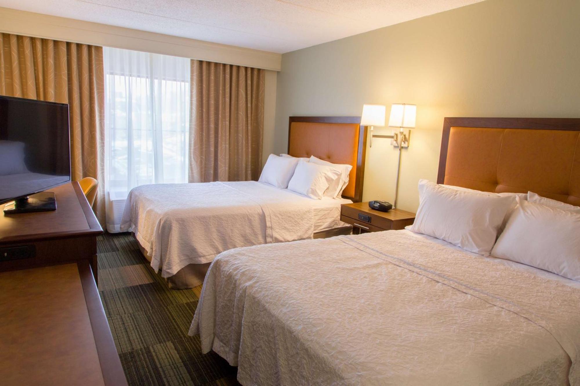 Hampton Inn & Suites Albany-Downtown Dış mekan fotoğraf