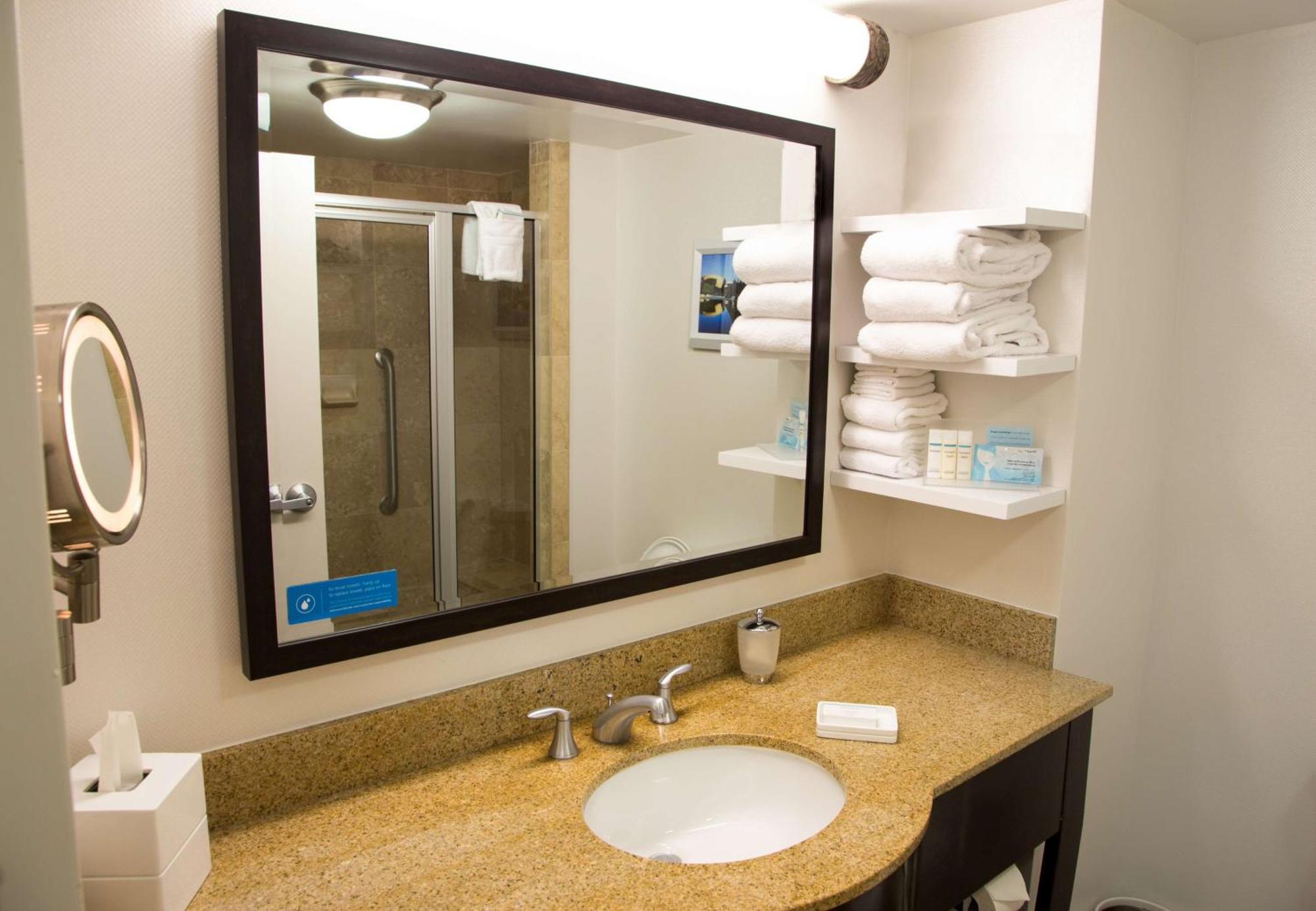 Hampton Inn & Suites Albany-Downtown Dış mekan fotoğraf