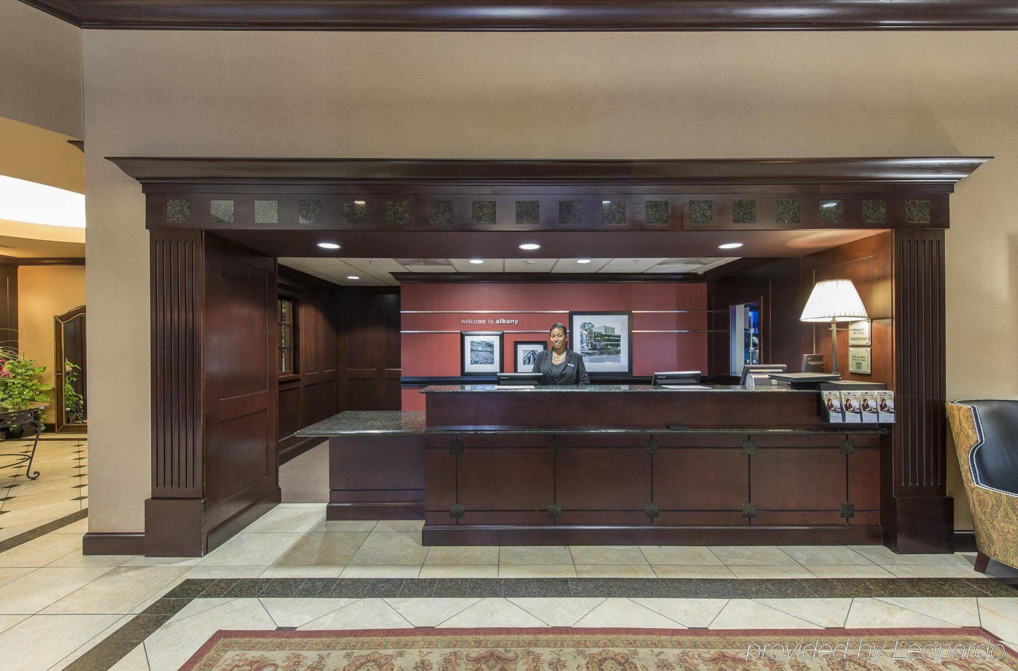Hampton Inn & Suites Albany-Downtown Dış mekan fotoğraf
