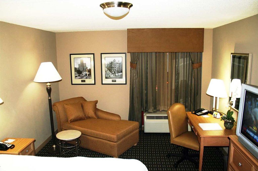Hampton Inn & Suites Albany-Downtown Dış mekan fotoğraf